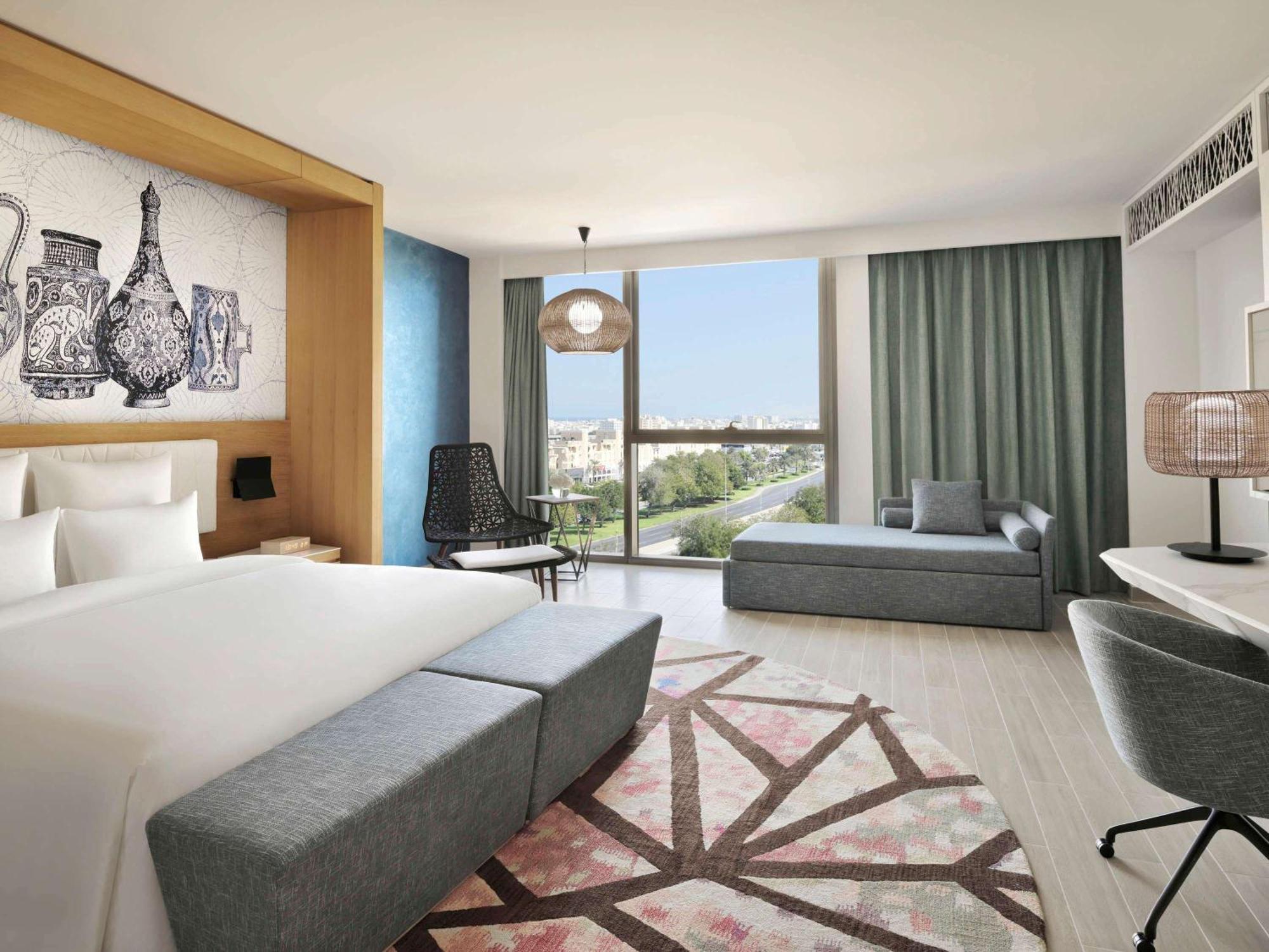 Moevenpick Hotel & Apartments Ghala Mascate Extérieur photo Deluxe Room